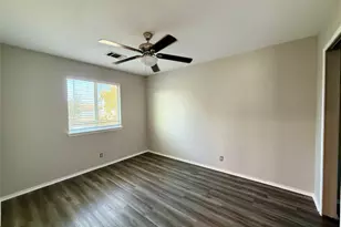 17212 Hamilton Point Cir, Manor, TX 78653 - Photo 19