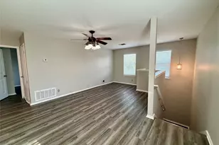 17212 Hamilton Point Cir, Manor, TX 78653 - Photo 11