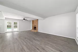 8406 Pine Falls Dr, Houston, TX 77095 - Photo 7