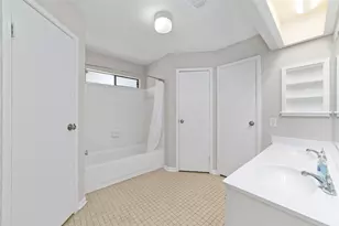 8406 Pine Falls Dr, Houston, TX 77095 - Photo 19