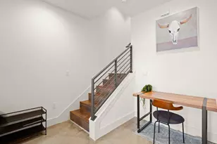3007 E 12th St, Austin, TX 78702 - Photo 5