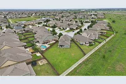 165 Carlina Loop, Liberty Hill, TX 78642 - Photo 3