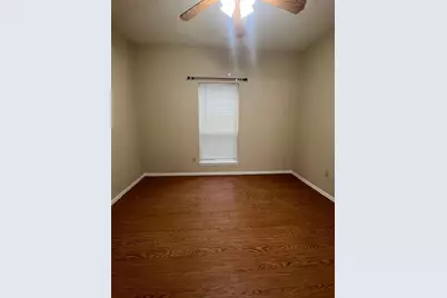 114 E 31st Street #106, Austin, TX 78705 - Photo 9