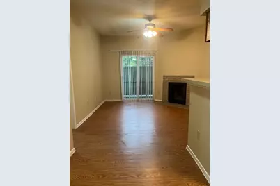 114 E 31st Street #106, Austin, TX 78705 - Photo 5