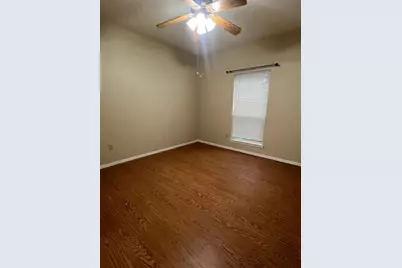 114 E 31st Street #106, Austin, TX 78705 - Photo 7