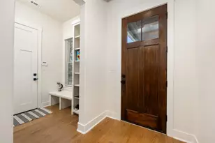 510 E 7th St, Georgetown, TX 78626 - Photo 5