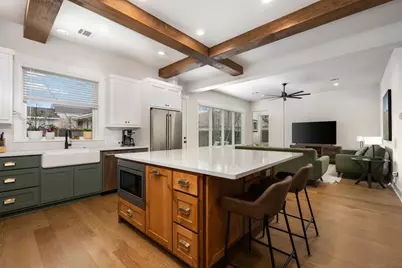 510 E 7th Street, Georgetown, TX 78626 - Photo 17