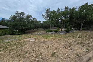 604 Via Viejo, Marble Falls, TX 78654 - Photo 9