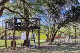 10133 Oliver Dr, Austin, TX 78737 - Photo 37