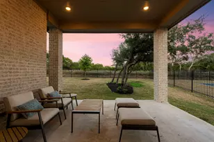 586 Two Creeks Ln, Austin, TX 78737 - Photo 31