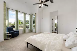 586 Two Creeks Ln, Austin, TX 78737 - Photo 13
