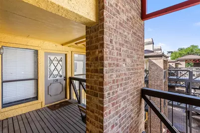 806 W 24th Street #328, Austin, TX 78705 - Photo 19