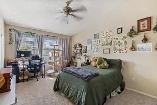 806 W 24th St, Austin, TX 78705 - Photo 9