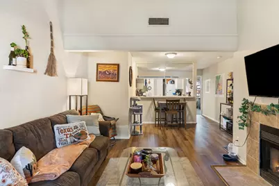 806 W 24th Street #328, Austin, TX 78705 - Photo 3