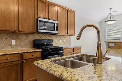 3013 Hawks Swoop Trail, Pflugerville, TX 78660 - Photo 19