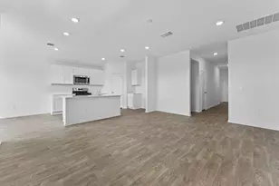 12117 Horseshoe Fld Bnd, Mustang Ridge, TX 78610 - Photo 13
