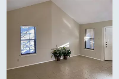 910 Milford Way #B, Austin, TX 78745 - Photo 9