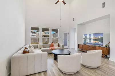 217 Turnbuckle Bend, Leander, TX 78641 - Photo 3