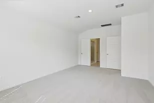 12516 St Thomas Dr, Del Valle, TX 78617 - Photo 11