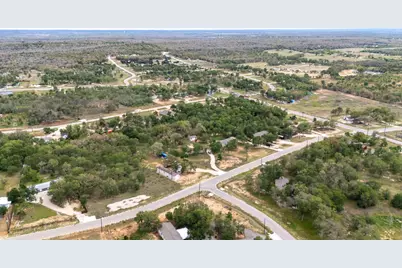 171 Comancheria Trail, Elgin, TX 78621 - Photo 7