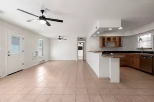 2058 Montell Rd, Wimberley, TX 78676 - Photo 13