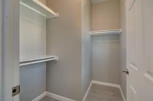 969 W Hwy 71, Bastrop, TX 78602 - Photo 17