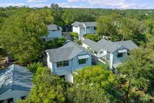 2412 E 8th St, Austin, TX 78702 - Photo 35