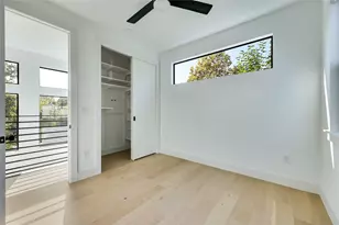 2804 E 22nd St, Austin, TX 78722 - Photo 23