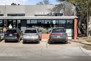 2804 E 22nd St, Austin, TX 78722 - Photo 37