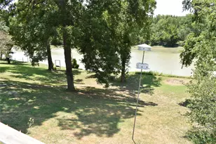 315 Riverwood Dr, Bastrop, TX 78602 - Photo 9