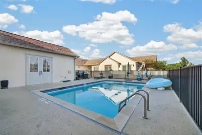 2400 Louis Henna Boulevard #209, Round Rock, TX 78664 - Photo 25