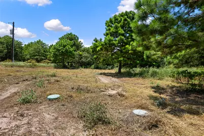 186 Hook Em Horns Drive, Paige, TX 78659 - Photo 23
