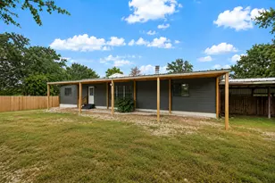 133 Deer Run, Smithville, TX 78957 - Photo 3