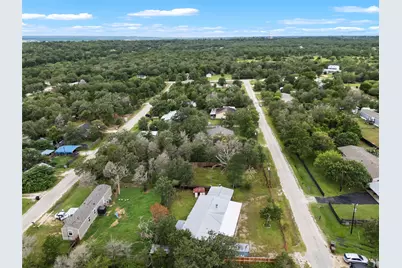 133 Deer Run, Smithville, TX 78957 - Photo 37