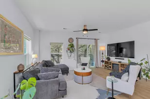 2500 Longview St, Austin, TX 78705 - Photo 3