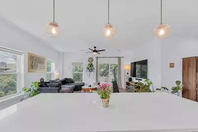 2500 Longview Street #323, Austin, TX 78705 - Photo 13