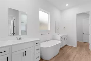 13609 Grassdale Vw, Manor, TX 78653 - Photo 15