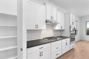 13609 Grassdale Vw, Manor, TX 78653 - Photo 7