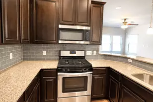 2304 S Lakeline Blvd, Cedar Park, TX 78613 - Photo 7