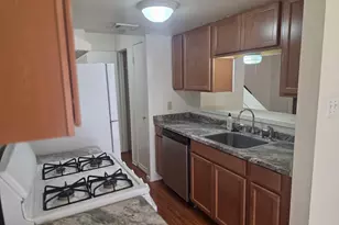 1103 Marlton St, San Marcos, TX 78666 - Photo 5
