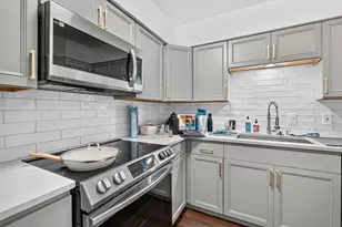 2408 Longview St, Austin, TX 78705 - Photo 9