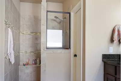 221 Monahans Drive, Georgetown, TX 78628 - Photo 25