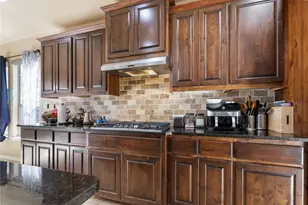 221 Monahans Dr, Georgetown, TX 78628 - Photo 13