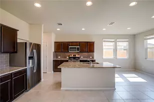 226 Trailside Ln, Bastrop, TX 78602 - Photo 9