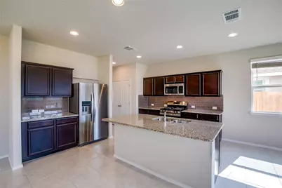 226 Trailside Lane, Bastrop, TX 78602 - Photo 9