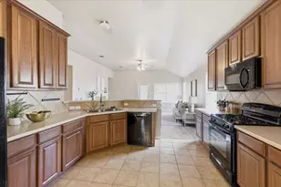 4495 Heritage Well Ln, Round Rock, TX 78665 - Photo 9