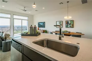 2803 Crest Ave, Austin, TX 78702 - Photo 5