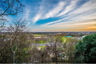 2803 Crest Avenue #A, Austin, TX 78702 - Photo 11