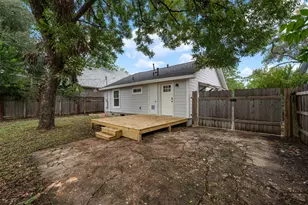 1806 Mohle Dr, Austin, TX 78703 - Photo 35