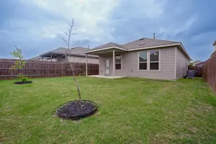 217 La Dera Dr, Liberty Hill, TX 78642 - Photo 19